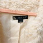 Boutique cream Sherpa vest size small Photo 3