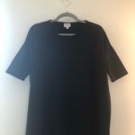 LuLaRoe Tee Irma Black Tunic Leggings Material Sz XXS EUC OVERSIZED SUPER SOFT Photo 1