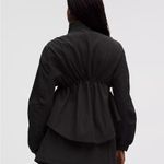 Lululemon NWT  - Crinkle Nylon Cinchable Jacket - $148 - Size M Photo 2