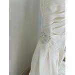 Beautiful Strapless Fit & Flare Wedding Dress + Veil Size XS White Photo 10