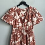 Anthropologie  Somerset Maxi Dress in Neutral Floral Dot  - Medium Photo 4