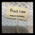 Peach Love shirt sleeves relaxed Gray & white Tunic - Size Medium Photo 4