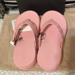 Gucci  Pink Women's Sandals Photo 4