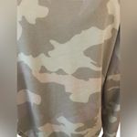 Ecowish  Camo Crewneck Sweatshirt Size Large Photo 1