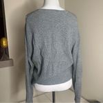 EXPRESS Relaxed Stitched V-Neck Long Sleeve Sweater small Photo 6