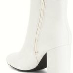 Madden Girl White Chunk Heel Round Toe Pointed Boots Size 7.5 Photo 3