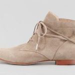 Elizabeth and James Size 8.5 B Bootie E-Camo Lace Around Suede Tan Stone Women’s Photo 0