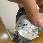 Chesley Size Small Black & White Plunge V Photo 5