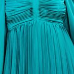 VICI  | Romantic One Satin Pleated Midi Dress Photo 4