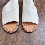 Free People • Mont Blanc Sandal asymmetrical White Distress leather cream ivory Photo 3