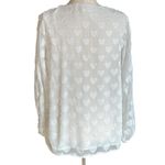Vine & Love Looks Like Love White Textured Heart Blouse Photo 10