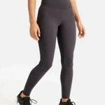 Everlane Renew The Perform Leggings Photo 0