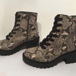 Snake Print Combat Boots, Size 7 Gray Photo 3