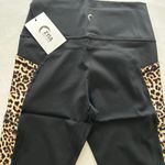 Zyia (NWT) Women’s Leopard Pocket Brilliant Hi-Rise Capri 20”, Size: (12) Photo 7