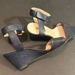 Louise et Cie Navy Blue Strappy Wedge Heel Sandals size 9 Photo 4