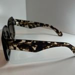 DIFF eyewear Giada Rectangle Espresso Tortoise Sunglasses Photo 6