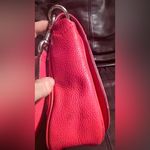 Marc Jacobs Coral Empire City crossbody bag
Red Empire City grained leather Photo 11