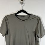 Lululemon  Women's Fast  Free Running Shirt Gray Green‎ Size 4 Athletic Yoga Photo 1