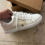 vintage savannah Women's White Sneakers with Gold Star Photo 1