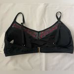 Jantzen NWT!  Embroidered Black Bikini Swim Top Photo 4