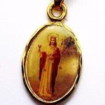 Handmade Gold-Tone Religious Jesus Pendant Necklace Photo 1