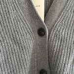 Everlane The Boxy Cardigan in Everyday Cotton in Heathered Charcoal, Size Small Photo 7