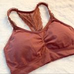 Laura Ashley  Mauve Pink Lace Racerback Bralette Size Medium Wireless Comfort Photo 2