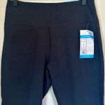 NWT Marika Brooke High Rise Tummy Control Capri in Black Photo 2