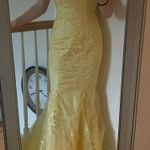 Lace Mermaid Prom Dress Yellow Size 2 Photo 0