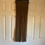MM.LaFleur M.M. Lafleur medium the Finley stretch pant ribbed jardigan kint olive brown Photo 4