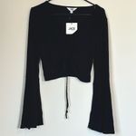 Jack by BB Dakota NWT Leia Black Flounce Sleeve Crop Top - Size: Medium Photo 1