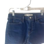 Levi's  Women's Size 7 Waist 28 High Rise Short‎ Dark Wash Photo 1