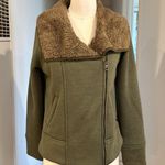 prAna NWOT Sherpa Fleece Lined zip up Photo 1