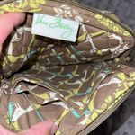 Vera Bradley  Sitting in a Tree Cross-body Bag measurements in pictures green Photo 6