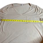 Green Envelope Los Angeles V Neck Pocket T Shirt Oatmeal Size Medium White Photo 3