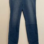 Old Navy  Mid Rise Wow Super Skinny Jeans Darker Medium Wash Five Pocket Stretch Photo 4