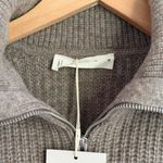 Everlane The Half-Zip Sweater in Luxe Merino in Heather Soft Taupe, Size Medium Photo 6