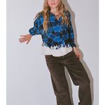 BDG Urban Outfitters Rayne Flannel Boxy Cropped Button Photo 1