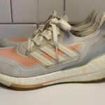 Adidas Ultraboost 21 Gray Peach White Running Shoes (FY0396) Women’s Size 7.5 US Photo 1