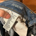 American Eagle jegging stretch distressed knee jeans Photo 5