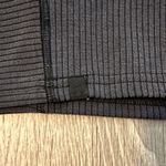 Lululemon Sz 8 Black Ribbed Softstreme Cropped Women’s Casual Workout Tank Top Photo 4