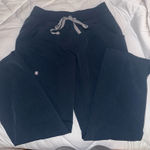 FIGS  Scrub Pants Photo 0