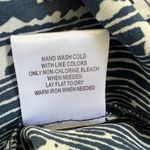 Modcloth Top Shirt Plus Sz 1X Blue White Stripe Shoulder Buttons Sleeveless EUC Photo 7