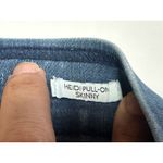 Nine West  Women's Heidi Pull On Skinny Jegging Jeans Size 4 Photo 3