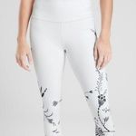 Athleta New White & Black Floral Design Athletic Leggings size XXS  Elation Wildflower Tight Legging Photo 0