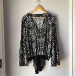 Free People Bodysuit Intimately Free l She's Ditsy
Flora Bell Sleeves Photo 4