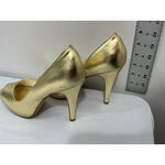 Steve Madden Womans Steven By Lollyy 9m Gold Leather Peep Toe Cut Out Heel Pumps Photo 3
