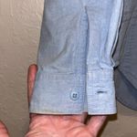 Grandma’s vintage denim shirt with embroidered flowers, birdhouses and birds. Size M Photo 9