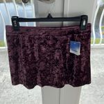 Abound  skirt size Med Photo 1