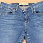 Gap  Women's Straight Leg Blue Jeans Photo 1